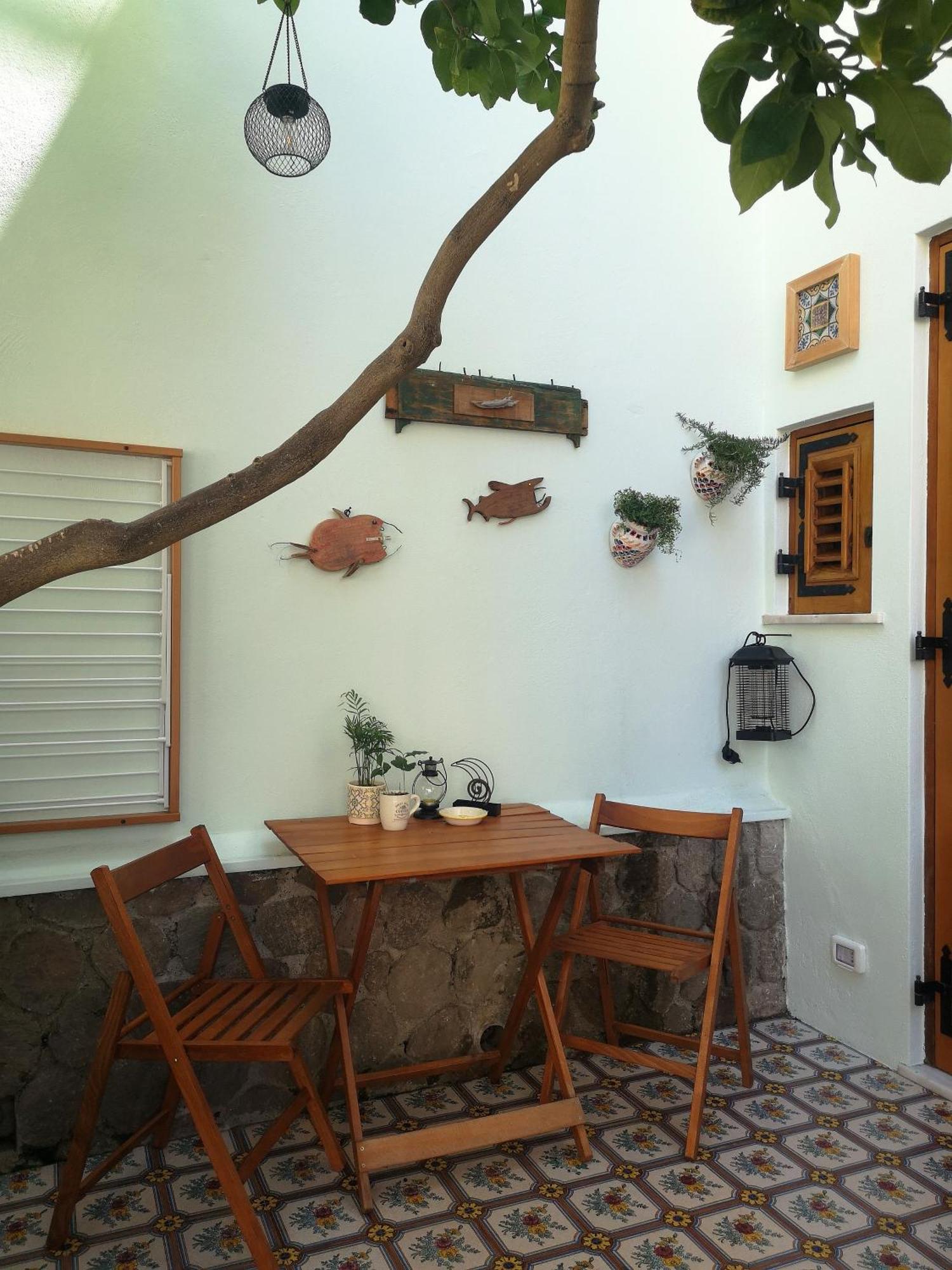 Al Limone Apartamento Lípara Exterior foto